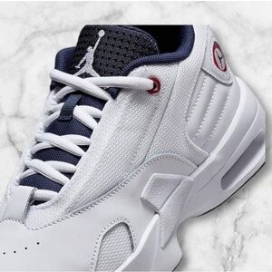 Jordan Dynamic White and Blue Sneakers